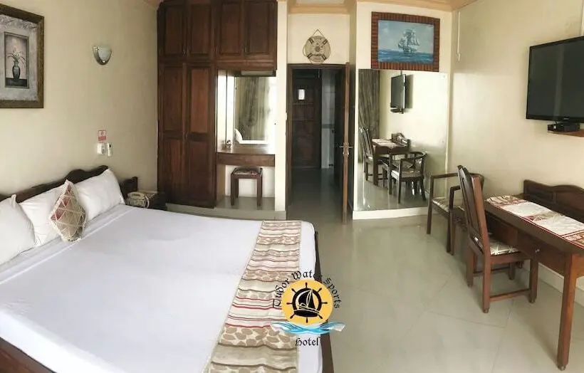 اتاق استاندارد, Tudor Water Sports