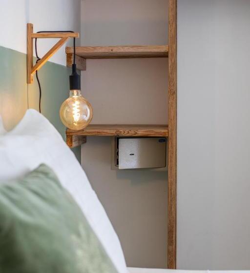 اتاق لوکس با تخت بزرگ, Boutique Hotel Jt Curaçao