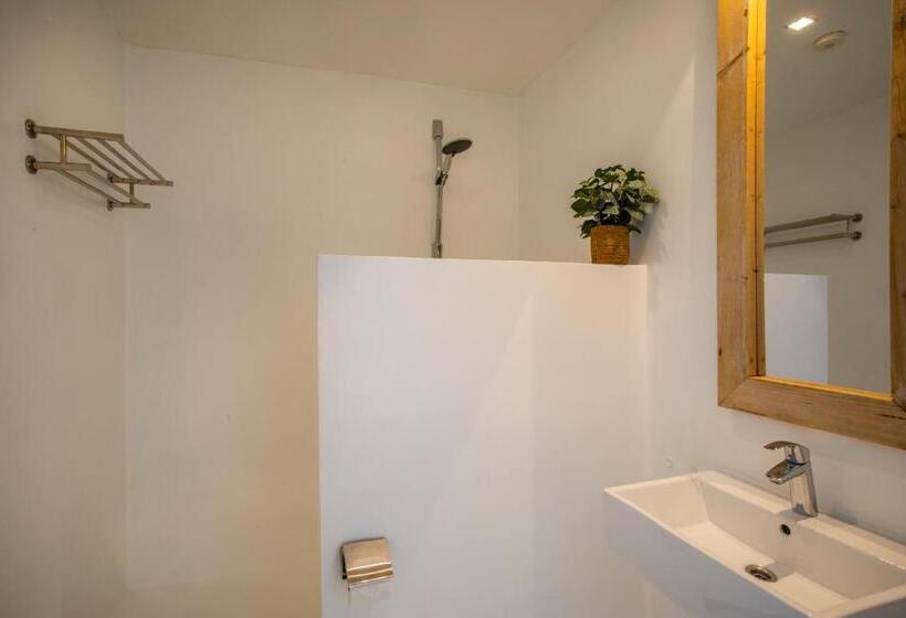 اتاق لوکس با تخت بزرگ, Boutique Hotel Jt Curaçao