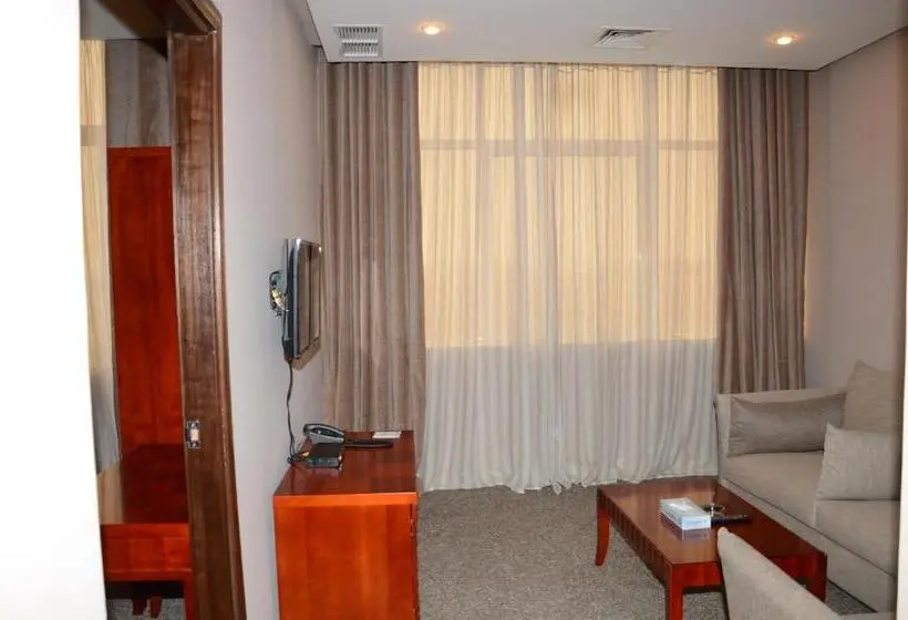 آپارتمان لوکس 2 خوابه, Continental Inn Hotel Al Farwaniya