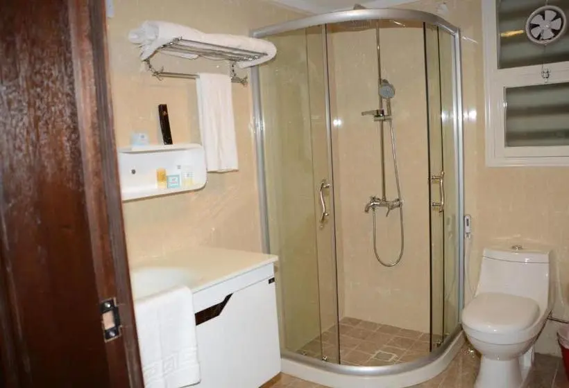آپارتمان لوکس 2 خوابه, Continental Inn Hotel Al Farwaniya