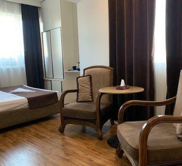 스탠다드 룸, Aleppo