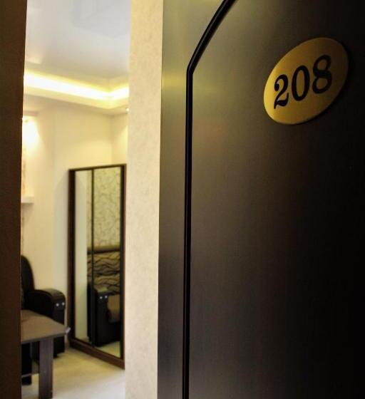 스탠다드 룸, Aleppo