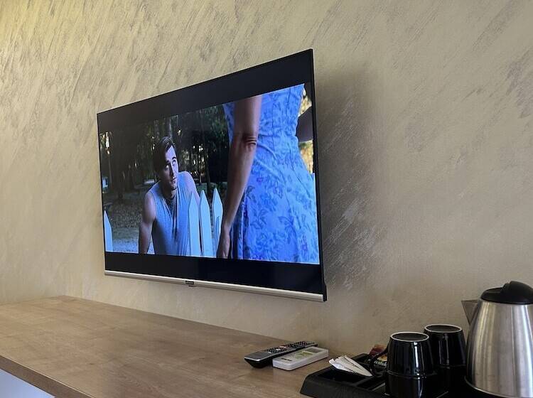 스탠다드 트리플 룸, Aleppo