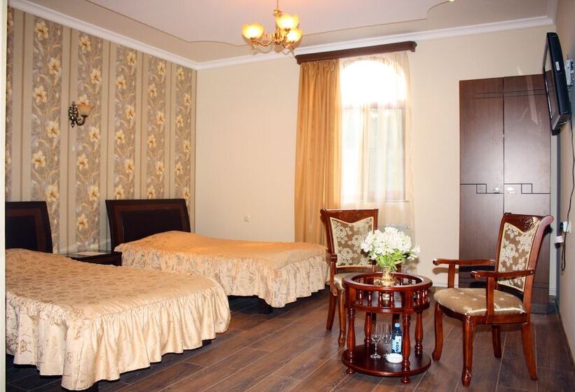 اتاق استاندارد, Christy