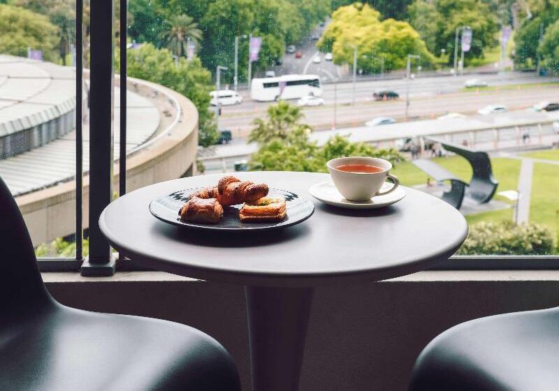 اتاق استاندارد یک نفره, Continental Inn Hotel Al Farwaniya