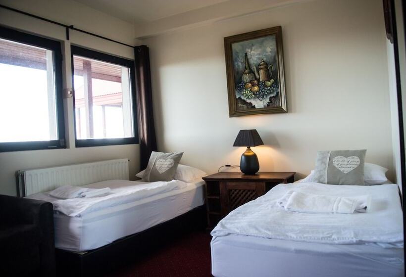 Standard Room, Hafnarfjall