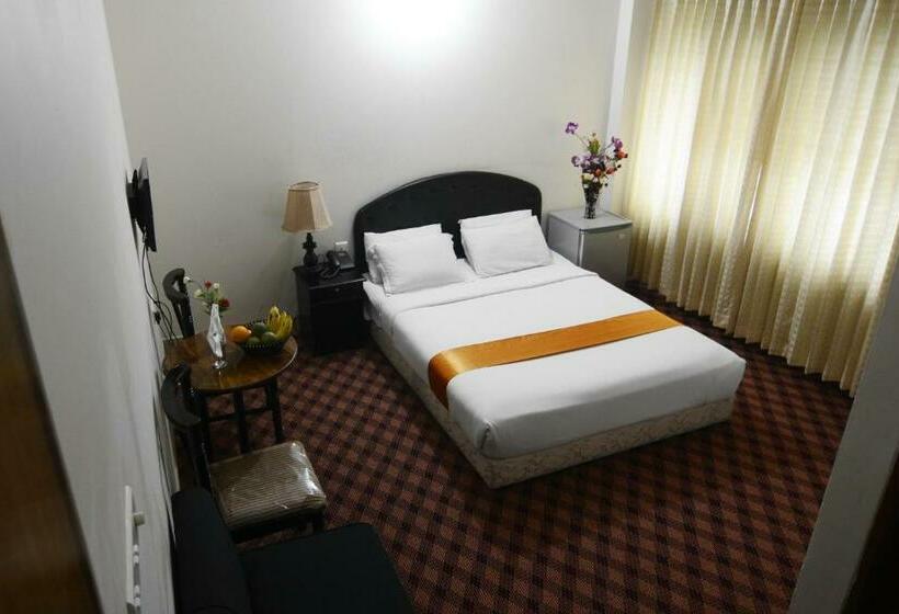 اتاق لوکس یک تخته, Holiday Xpress