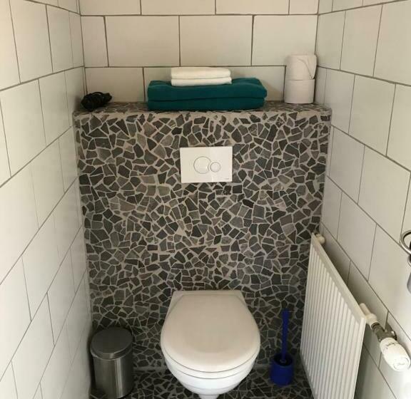 اتاق استاندارد, Hraunsnef Country