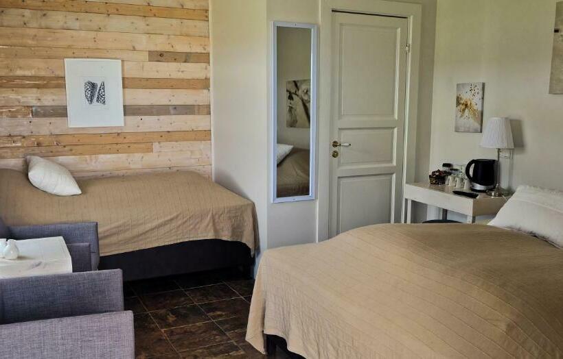 اتاق استاندارد, Hraunsnef Country