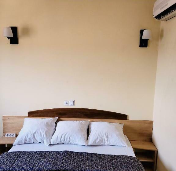 اتاق راحتی, Altitel