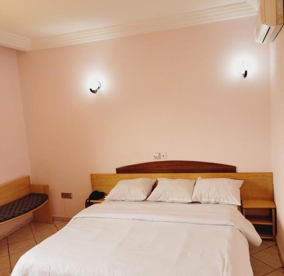 اتاق خانوادگی, Altitel