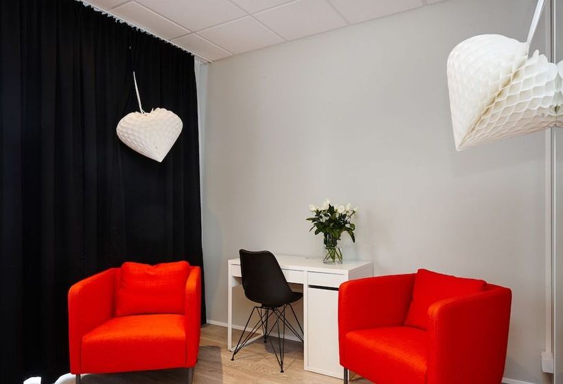 اتاق استاندارد چهار تخته, Hótel Heiðmörk