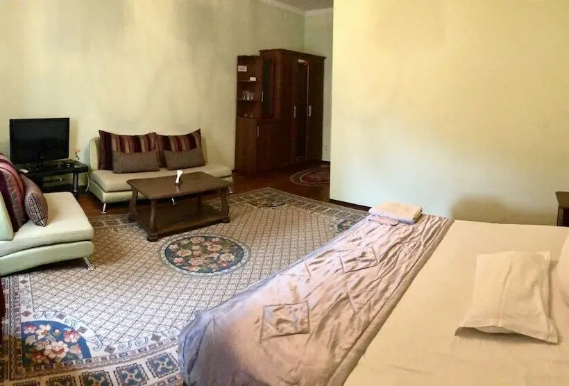 اتاق استاندارد یک تخته با بالکن, King House