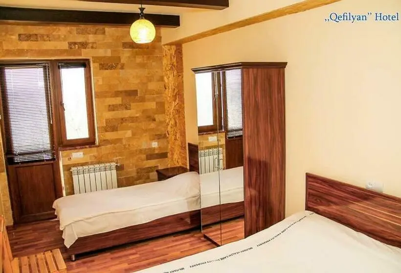 Standard-huone, Kefilyan Family
