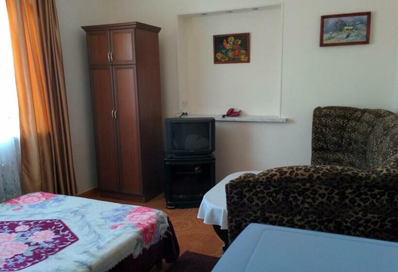 اتاق استاندارد, Erazank