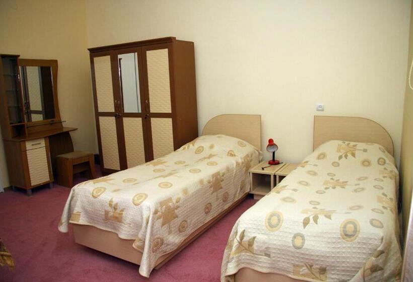 标准间, Greenwood