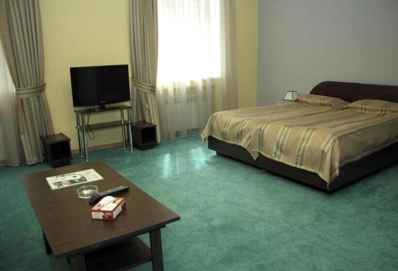 高级大房间, Greenwood