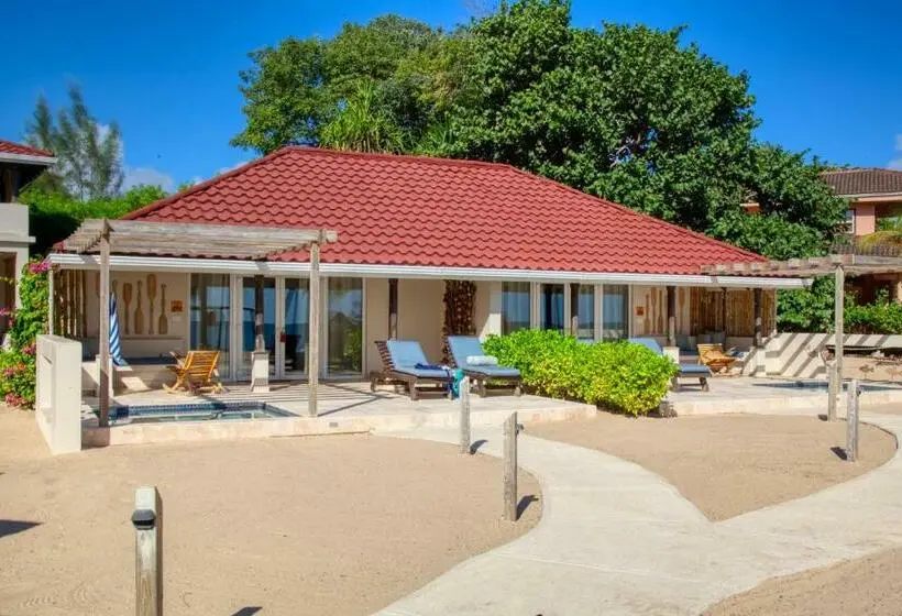 سوییت با چشم‌انداز دریا, The Lodge At Jaguar Reef