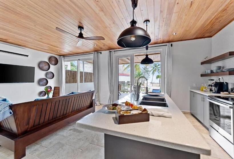 فيلا غرفتين نوم, The Lodge At Jaguar Reef