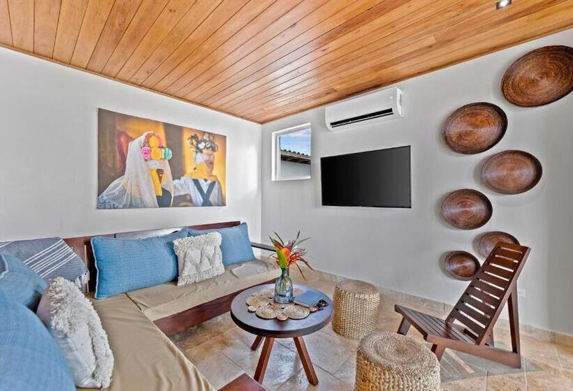 فيلا غرفتين نوم, The Lodge At Jaguar Reef