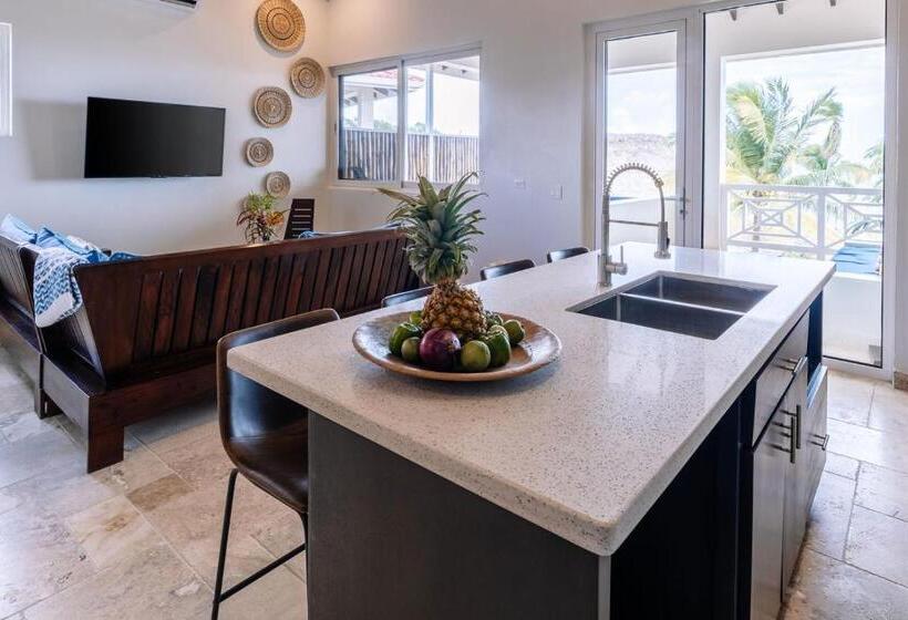 فيلا غرفتين نوم, The Lodge At Jaguar Reef