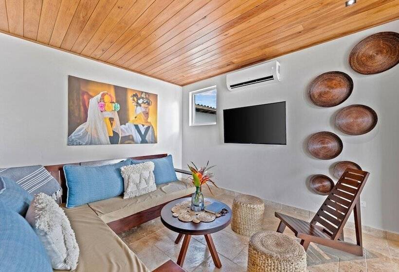 فيلا غرفتين نوم, The Lodge At Jaguar Reef