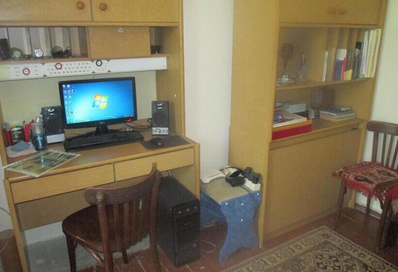 Номер Deluxe, Shushan B&b