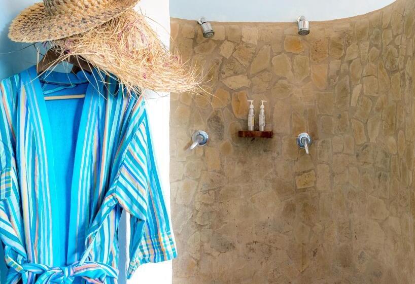 1 Bedroom Penthouse Apartment, Waterlovers Beach Resort