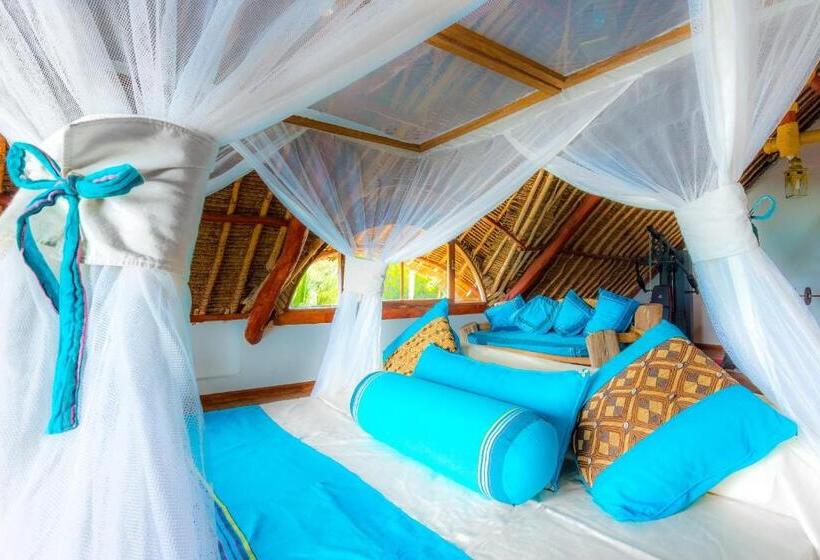 1 Bedroom Penthouse Apartment, Waterlovers Beach Resort