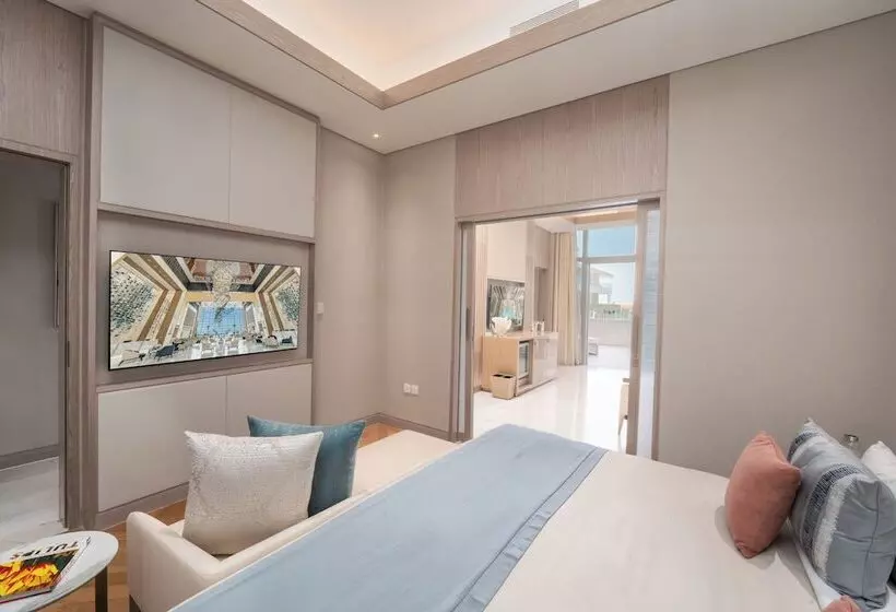 2 Bedroom Suite