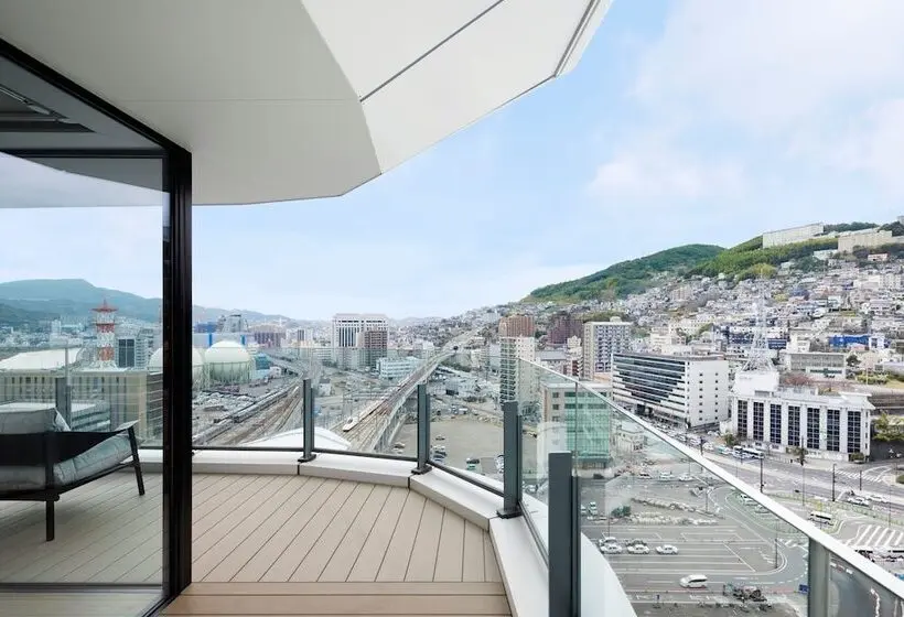 Club-sviitti, Nagasaki Marriott