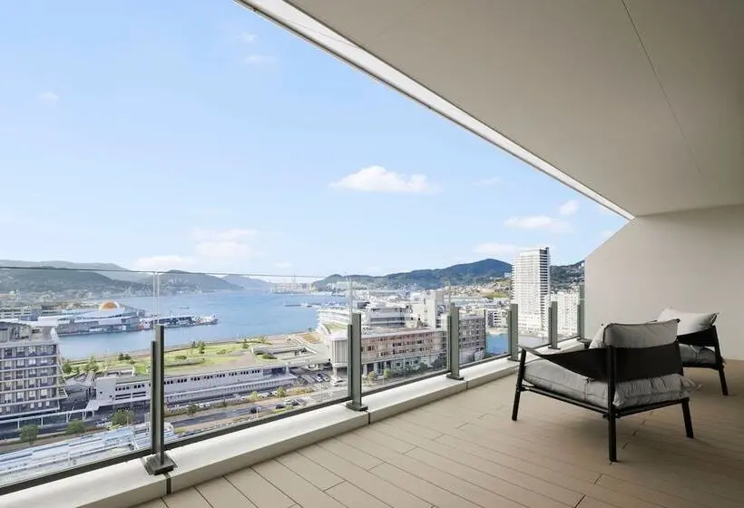 Club-sviitti näköalalla, Nagasaki Marriott