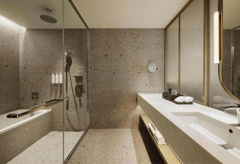 Club-sviitti, Nagasaki Marriott