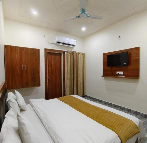 标准间, Maa Kaila Dham Near Prem Mandir Vrindavan