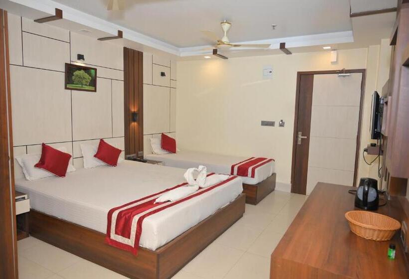 Трехместный Номер Deluxe, Mayuri