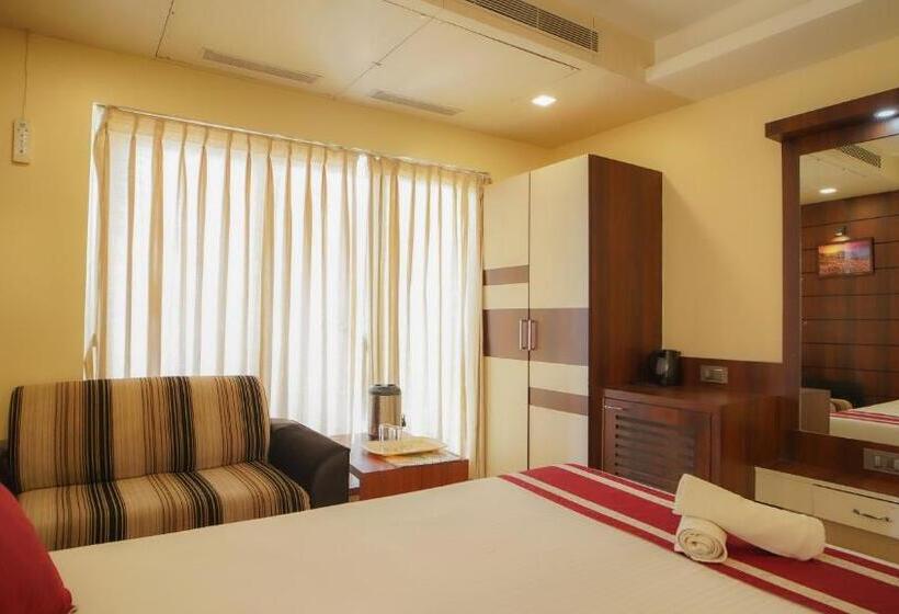 Четырехместный Номер Стандарт, Mayuri