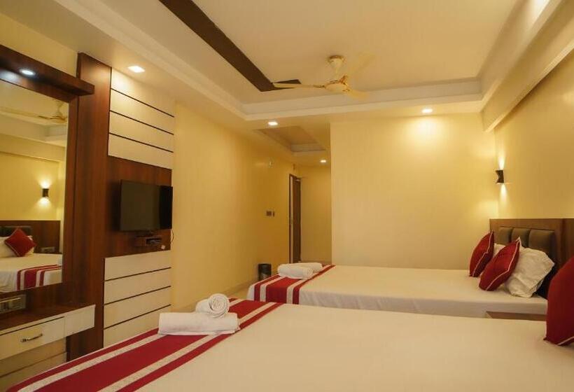 Четырехместный Номер Стандарт, Mayuri