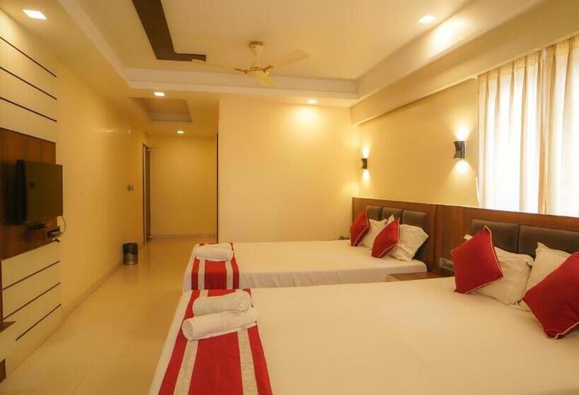 Четырехместный Номер Стандарт, Mayuri