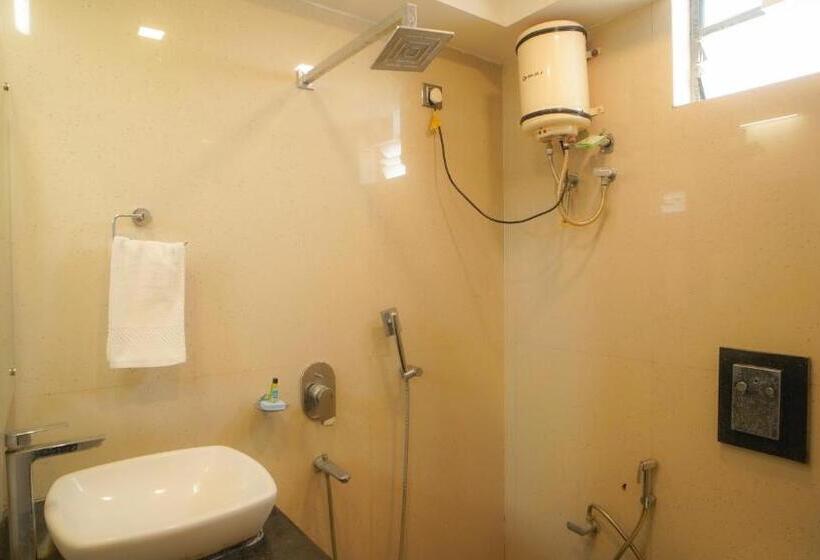 Люкс Повышенной Комфортности, Mayuri