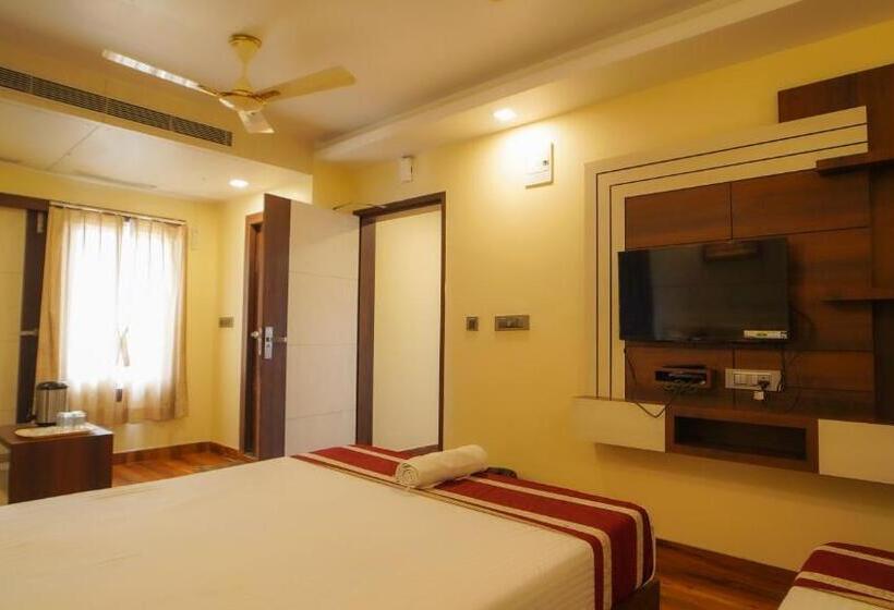 Люкс Повышенной Комфортности, Mayuri