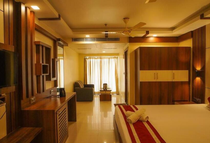 Трехместный Номер Deluxe, Mayuri