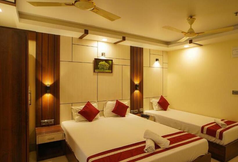 Трехместный Номер Deluxe, Mayuri