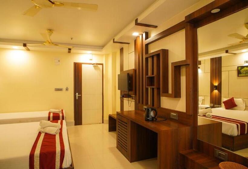 Трехместный Номер Deluxe, Mayuri