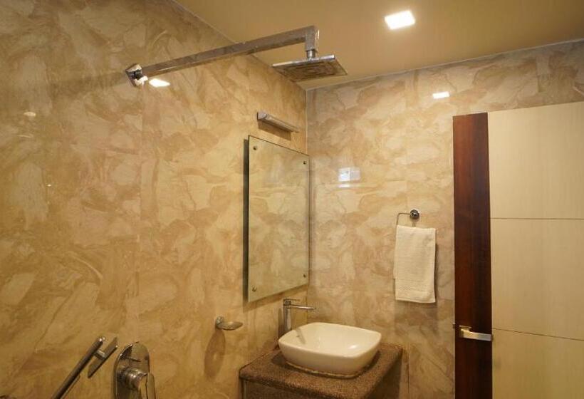 Трехместный Номер Deluxe, Mayuri