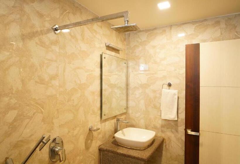 Трехместный Номер Deluxe, Mayuri