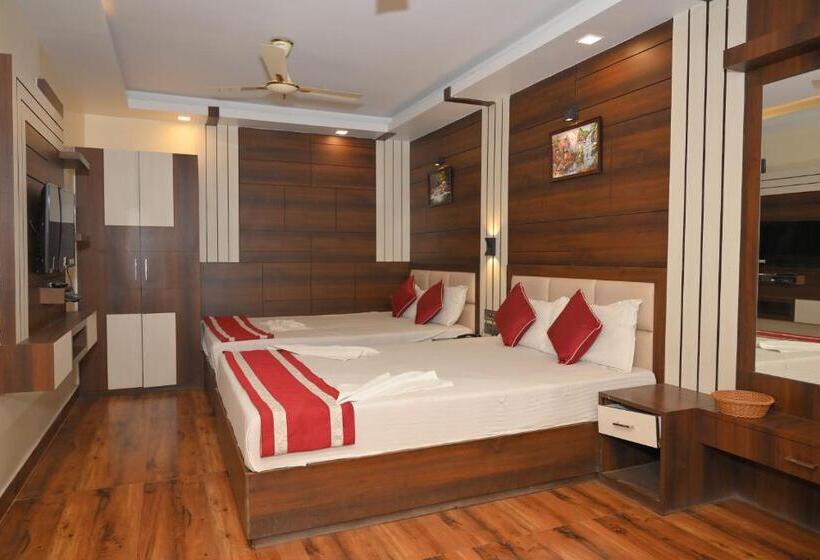 Четырехместный Номер Стандарт, Mayuri