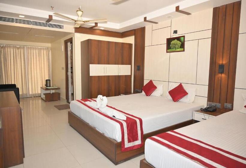 Четырехместный Номер Стандарт, Mayuri