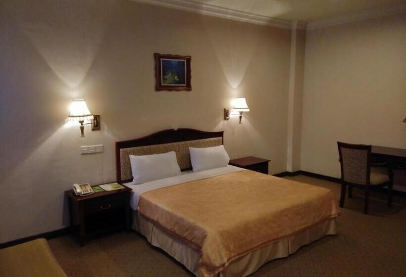 سوییت سوپریور, King Park Hotel Tawau