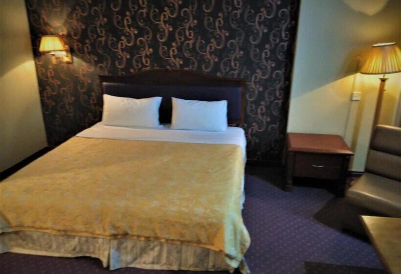 غرفة ديلوكس سرير كينج, King Park Hotel Tawau